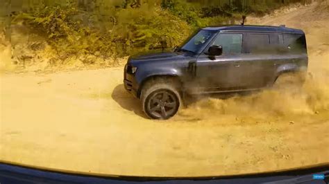 Range Rover Fights Land Rover Defender Are Six Off Road Challenges Enough Autoevolution