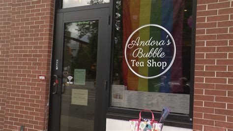 Andoras Bubble Tea Hosts Tea Time With Drag Queens” Wjetwfxp