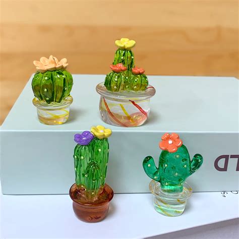 Meijuhuga Cactus Figurine Decorative Adorable Cute Interior Decor