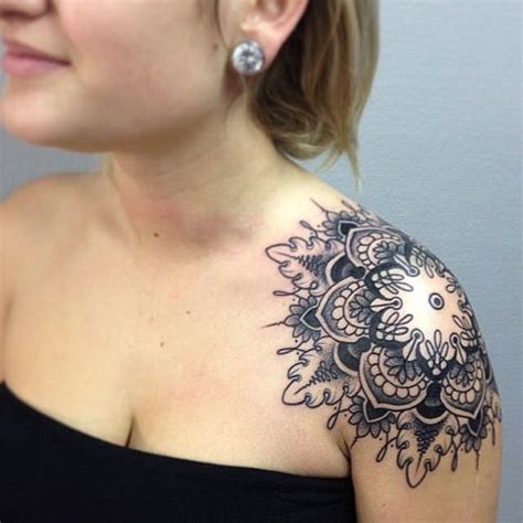 107 Tatuajes Mandalas 【en El Hombro】 Actualizado Trendy Tattoos