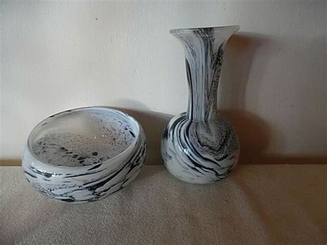 Pair Black And White Swirl Hand Blown Art Glass Vase And Bowl Ebay