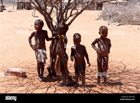 Namibia Kamanjab Octubre Tribu Himba Ni O No Identificado Los