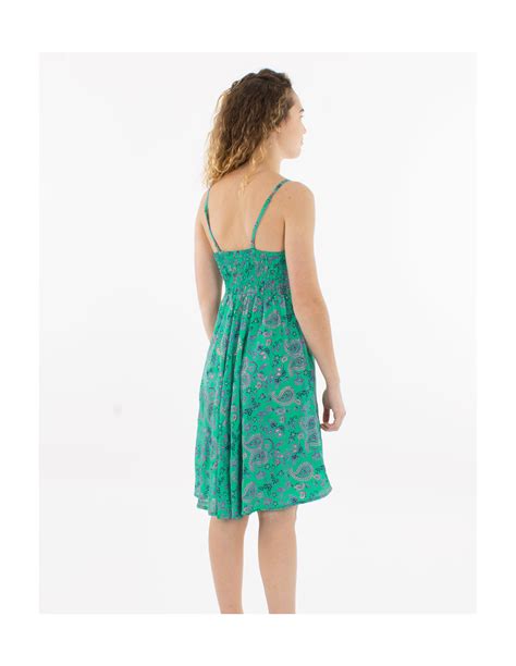 Robe courte fluide bohème à petites fleurs et fines bretelles