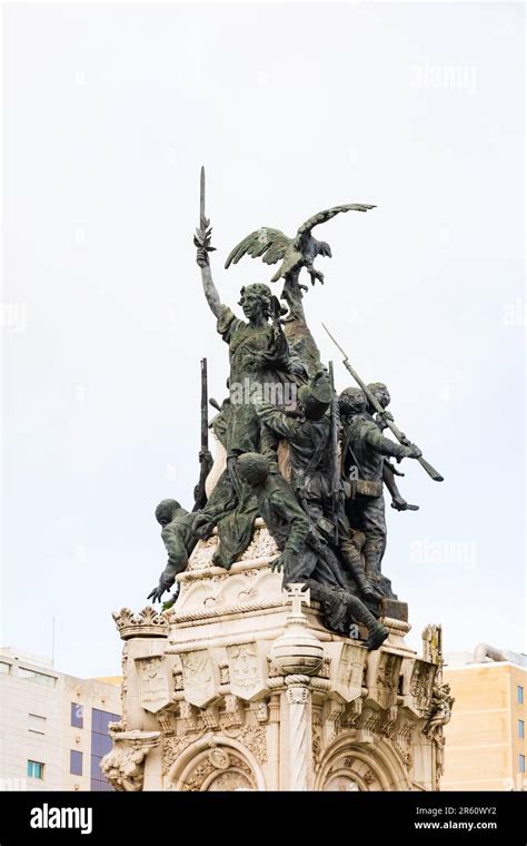 The Monumento Aos Herois Da Guerra Peninsular Statue To The Heroes Of