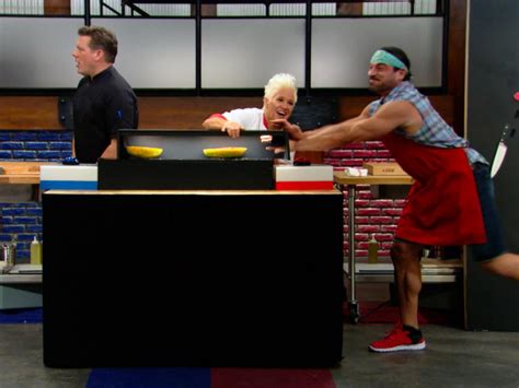 Worst Cooks in America, Season 15: Craziest Moments | Worst Cooks in ...