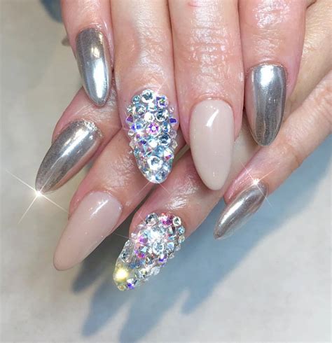 Almond Shape Apresnailofficial Set Nude Chrome And Swarovski Crystals