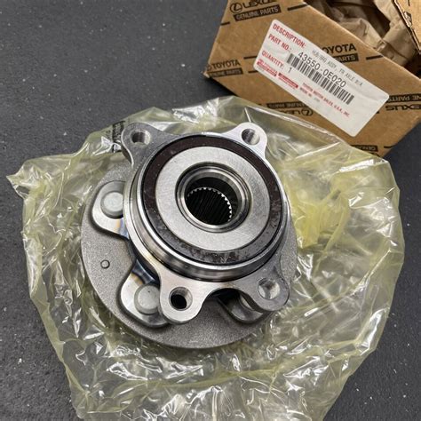 Genuine Toyota Hub Assembly 43550 0E020 EBay