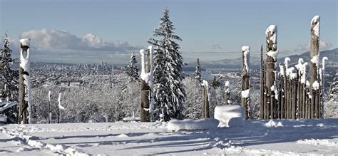 Wintered Totems The Japanese Snow Covered Totem Poles Atop Flickr