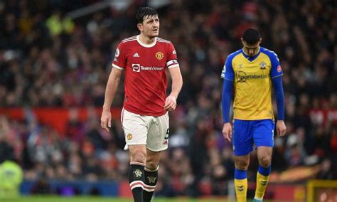 Gareth Southgate Backs English Defender Harry Maguire To Come Back Stronger