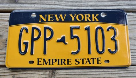 New York Blue Gold License Plate The Empire State - New York - States N ...