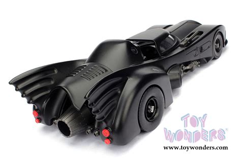 Jada Toys - Metals Die Cast | 1989 Batman Returns Batmobile™ 98263 diecast model toy