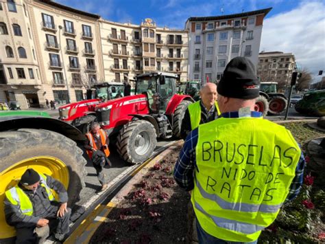 Fotos De La Nueva Jornada De Protestas De Los Agricultores Navarros