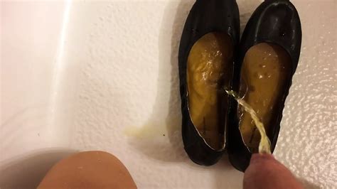 Crossdresser Shoe Piss Gay Porn Feat Izzy CD XHamster