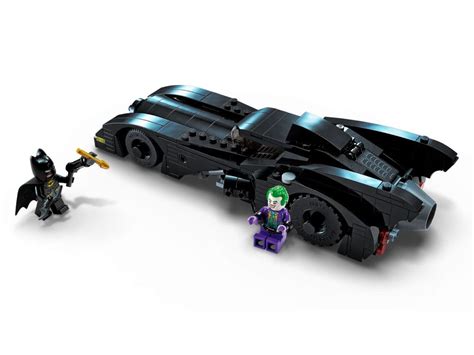 LEGO 76224 Super Heroes Batmobil: Pościg Batmana za Jokerem najlepsza ...