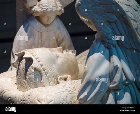 Tomb Agnes Sorel Hi Res Stock Photography And Images Alamy