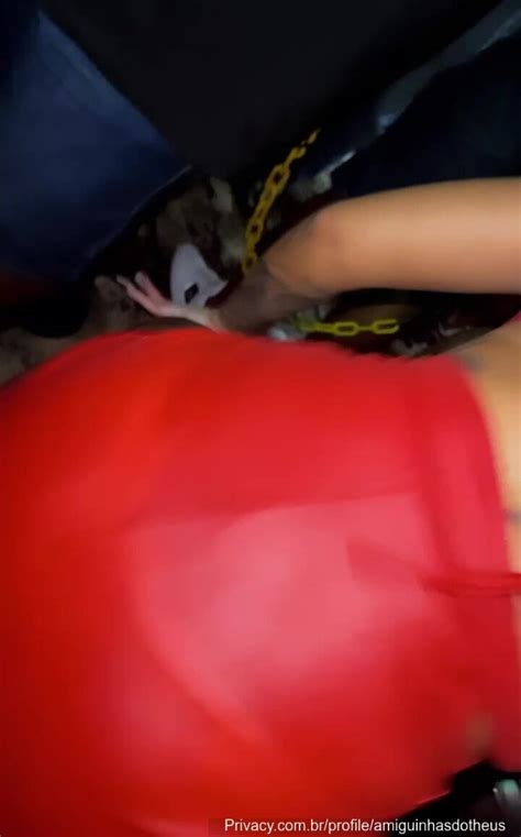 Hot Brunette Drunk At The Club Pays For Panties While Dancing Funk Cnn Amador