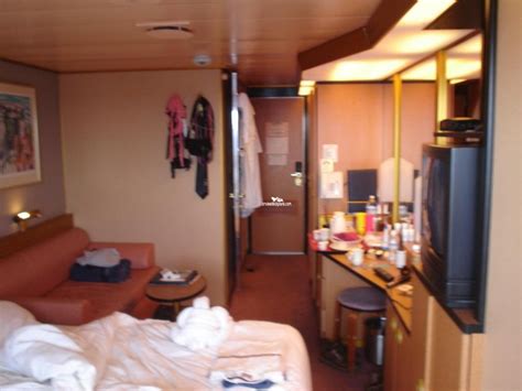 Stateroom 9275 Carnival Triumph
