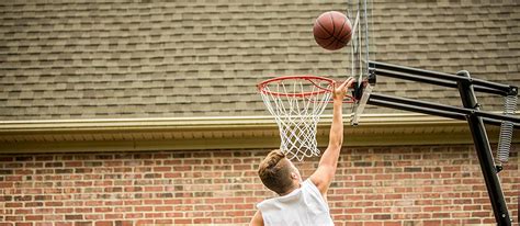 Best Basketball Hoops in 2022 [Buying Guide] - Gear Hungry