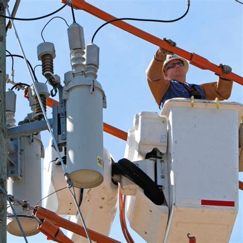 Manutenção em Rede Elétrica Test Service