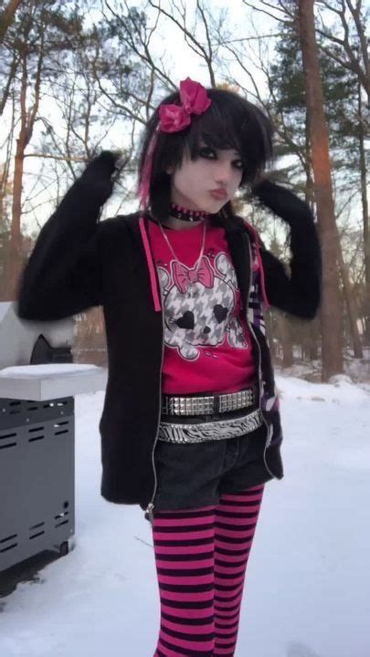 Pin On ⌗scene😼🤍 Scene Girl Outfits Scene Outfits Scene Outfit