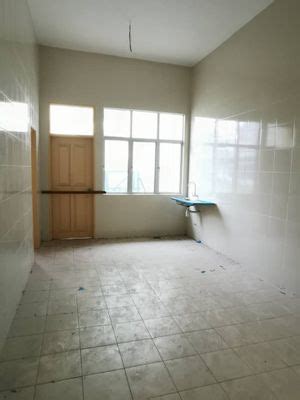 PUNCAK SAUJANA KAJANG SELANGOR 2 STOREY TERRACE HOUSE FOR RENT For