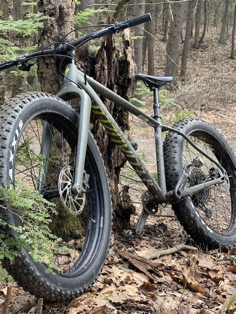 2020 Specialized Fatboy M Carbon Incl Studded Tires For Sale