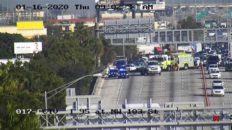 Rush Hour Crash Shuts Down I 95 South In Miami Dade Miami Herald