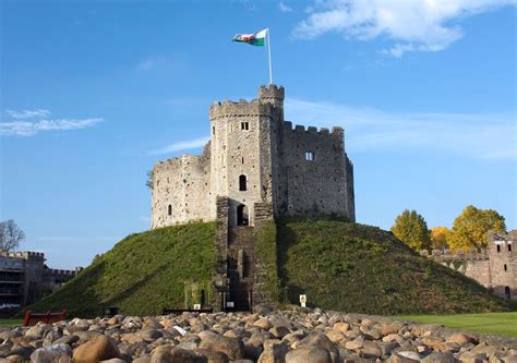 cardiff history facts map attractions britannica