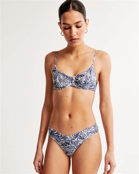 Hot Sexy Tyla Abercrombie Bikini Pics