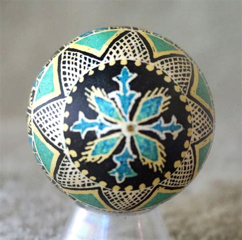 Traditional Ukrainian Style Batik Chicken Egg Pysanka Pysanki