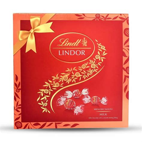 Lindt Lindor Milk Cornet Chocolate Festive Gift Pack Gm Cornet