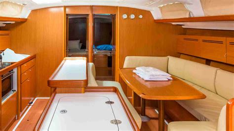 How To Optimize Boat Interior For Comfort And Functionality
