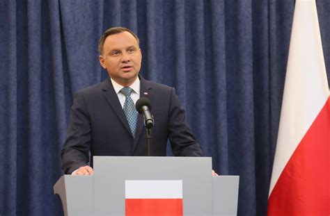 Polen Pr Sident Duda Legt Veto Gegen Justizreform Ein Politik