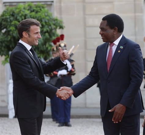 Macron celebra el acuerdo sobre la reestructuración de la deuda de Zambia