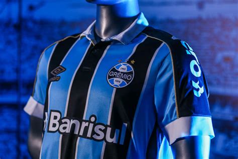 Confira os novos uniformes do Grêmio para a temporada Gazeta Esportiva