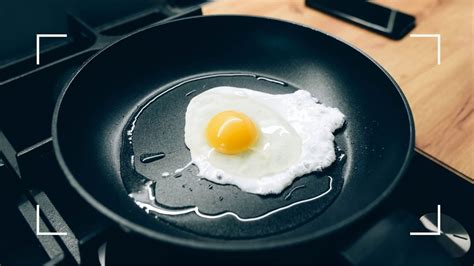 Are non-stick pans safe? The truth behind the cookware staple | Woman ...