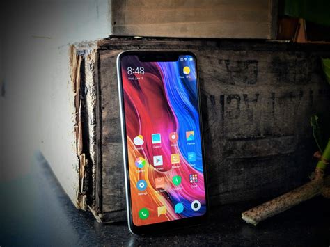 The Xiaomi Mi 8 is the best iPhone X-like Android phone yet - CNET