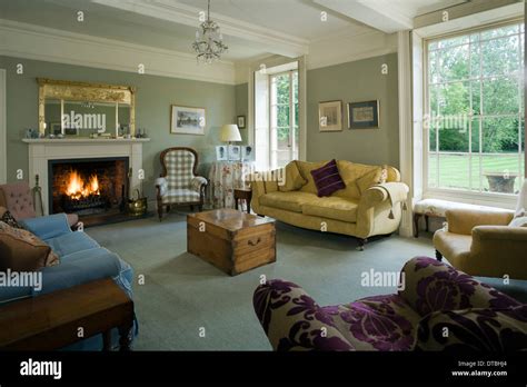 Sitting room hi-res stock photography and images - Alamy