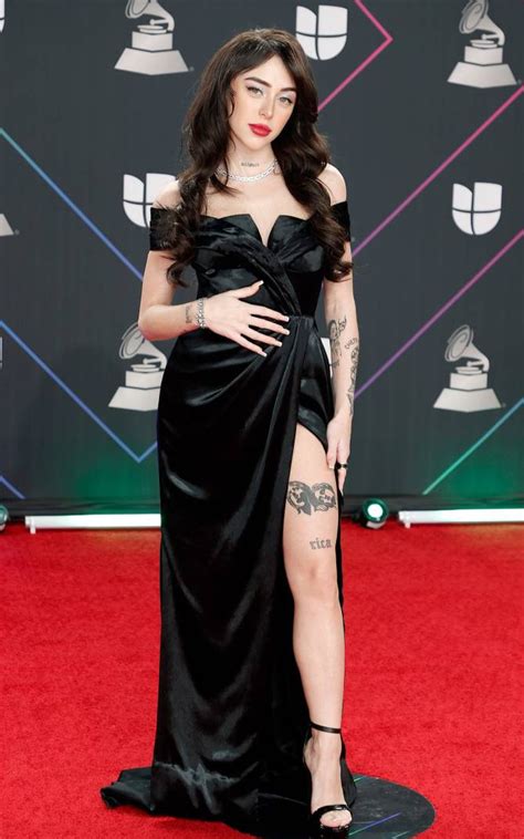 Anuncian Desfile De Cantantes Hot Para Festival Vi A Del Mar