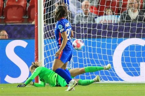 Euro Féminin 2022 La France élimine Les Pays Bas En Prolongation Et File En Demi Finales Rtl