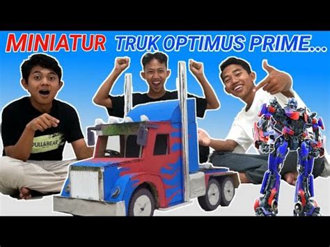 Bikin Miniatur Truk Optimus Prime Bisa Berubah Jadi Robot Kreasi