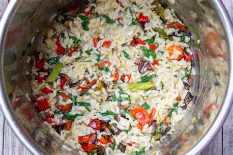 Vegetable Risotto (Instant Pot, 30 Minutes) - Two Kooks In The Kitchen