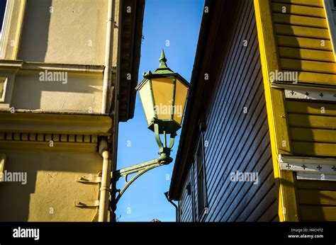 Hanging Street Light Hi Res Stock Photography And Images Alamy