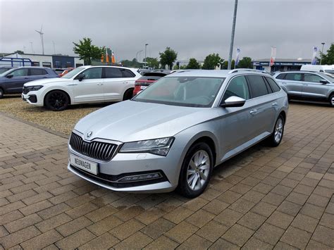 Skoda Superb Combi Style 2 0 TDI DSG ACC LED SOFORT günstiger kaufen