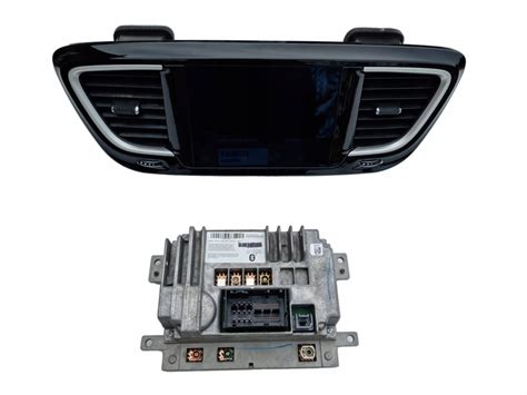 Chrysler Pacifica Radio Nawigacja Wyświetlacz 17r P68239902af Za 1000