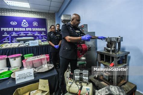 Pdrm Serbu Makmal Haram Rampas Dadah Bernilai Rm Juta