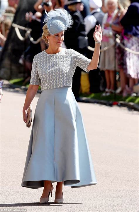 Sophie Wessex And Lady Louise Arrive At The Royal Wedding Daily Mail Online