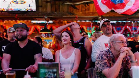 Where Do Miami Heat Fans Watch The N B A Finals For Many Flanigan’s Seafood Bar And Grill