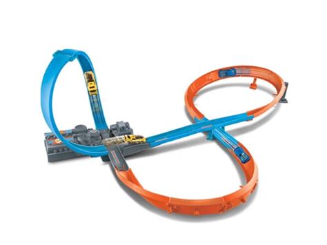 HOT WHEELS Spielfahrzeug Set Hot Wheels Rennstrecke Mit 8er Kurve 1 8 M Tracks Fahrzeug