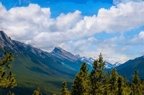 120 Banff Fairmont Stock Photos Pictures And Royalty Free Images Istock